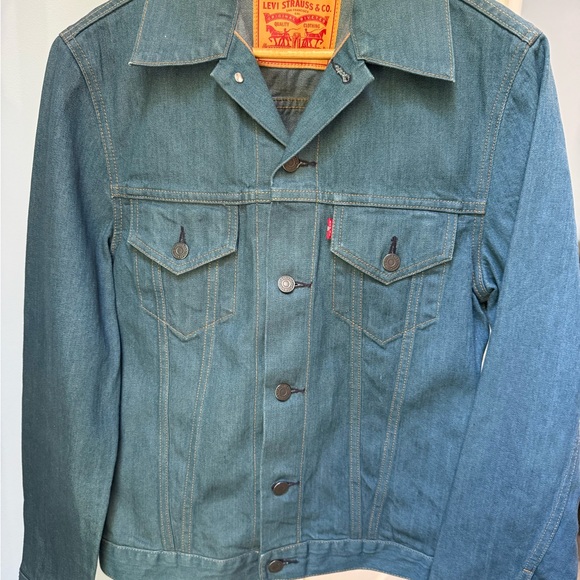 Levi's Blue Lightweight Denim Shirt Jacket - Picture 1 of 7